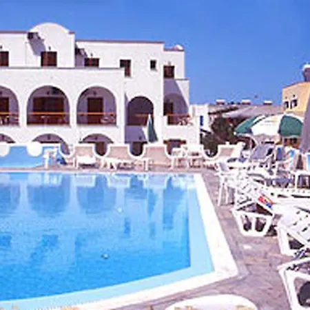 Estia Hotel 2*